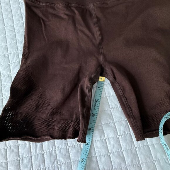 Sculptknit High Waist Mesh Workout Shorts Brown Nylon Spandex Athletic, S - Picture 7 of 7